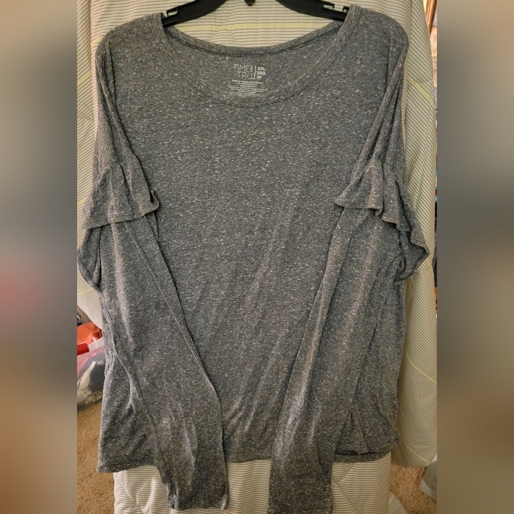 Time and Tru Gray Ruffled Long Sleeve XXL